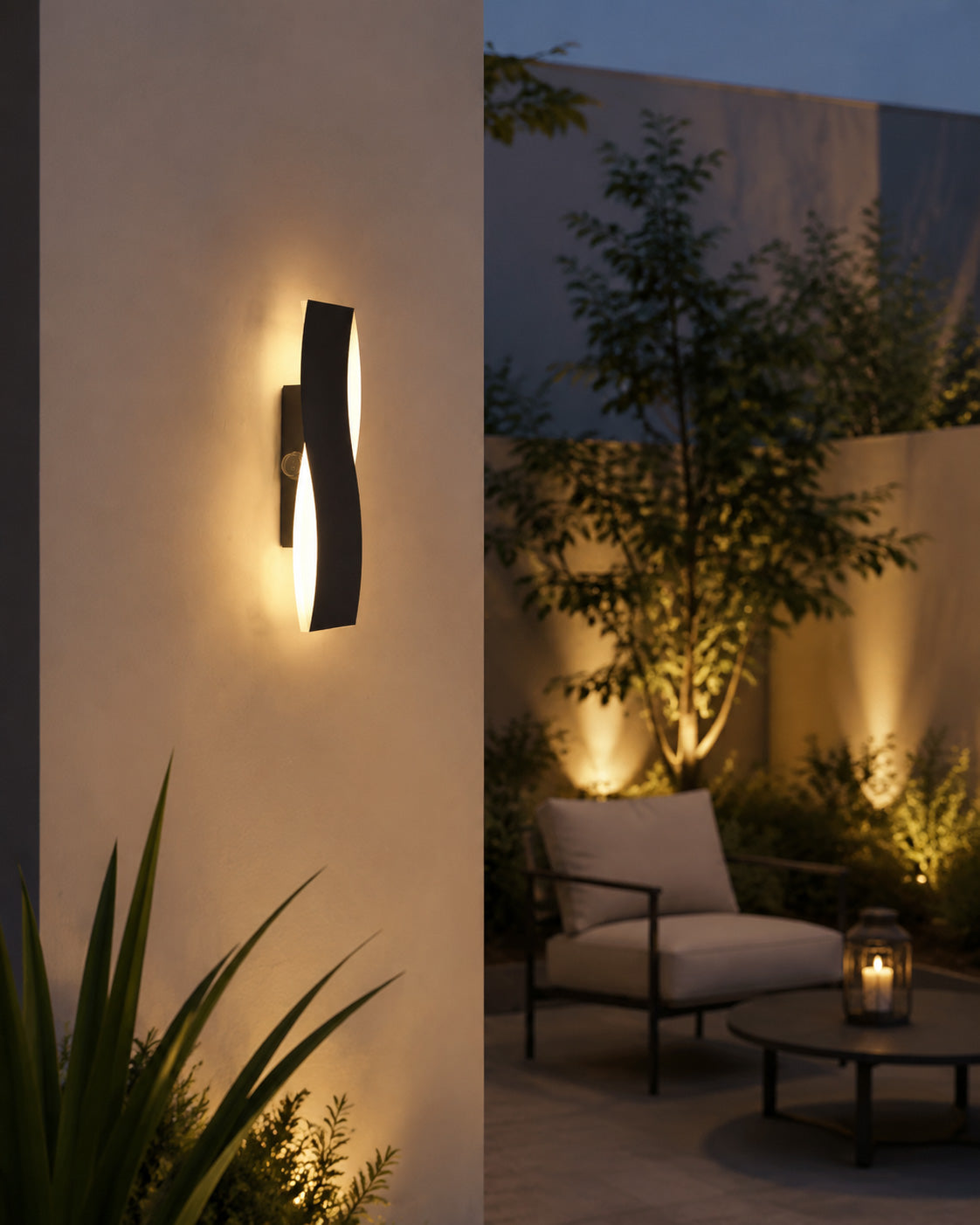 Marea — Arbotante de pared escultórico para exterior